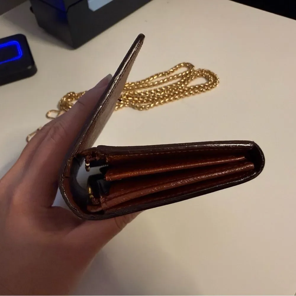 Louis Vuitton Tresor wallet in Monogram free Gold Chain